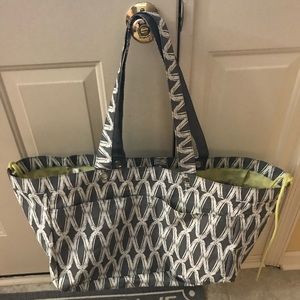 31 soft utility tote